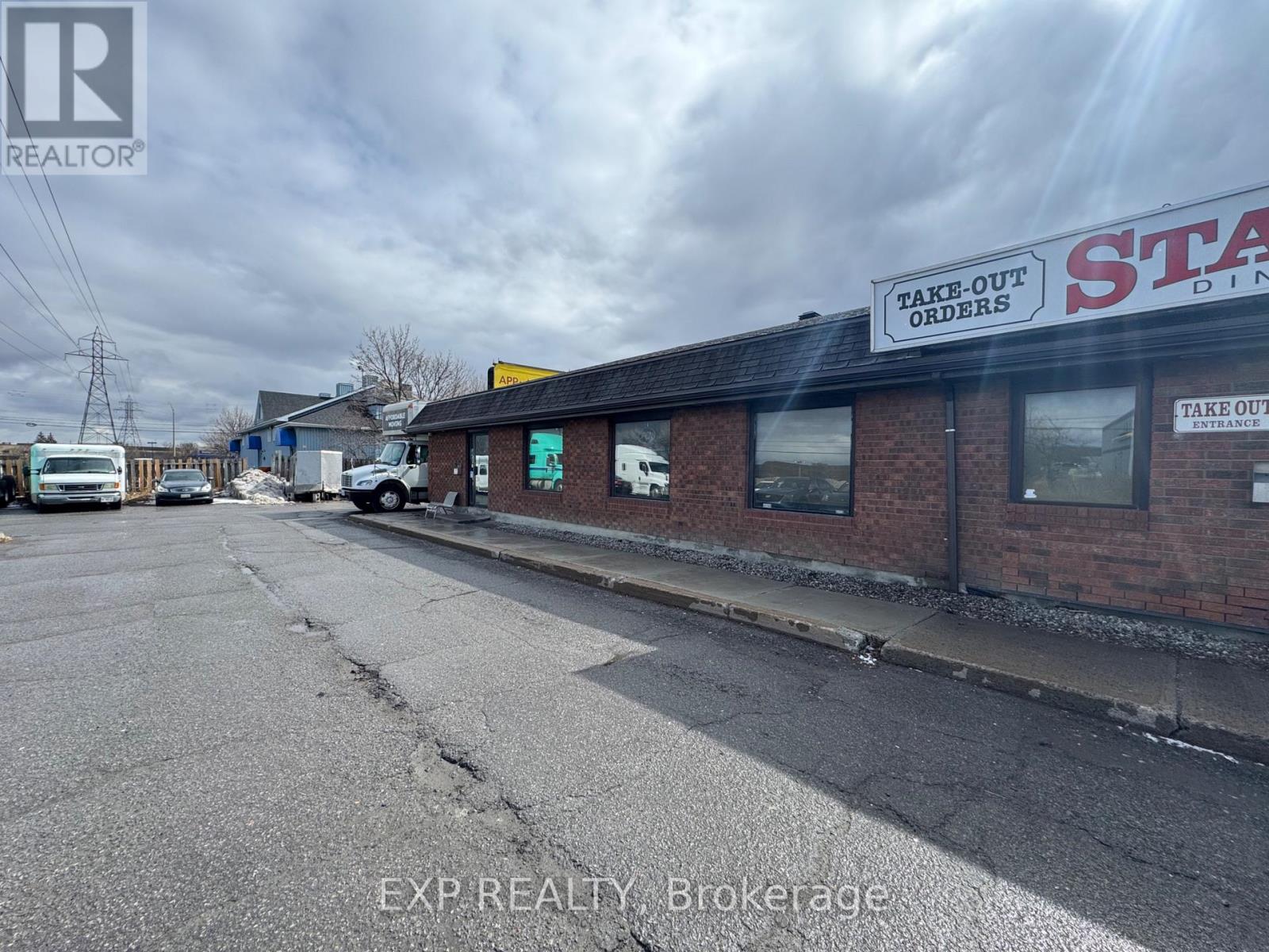 1188 Newmarket Street Property Photo 2