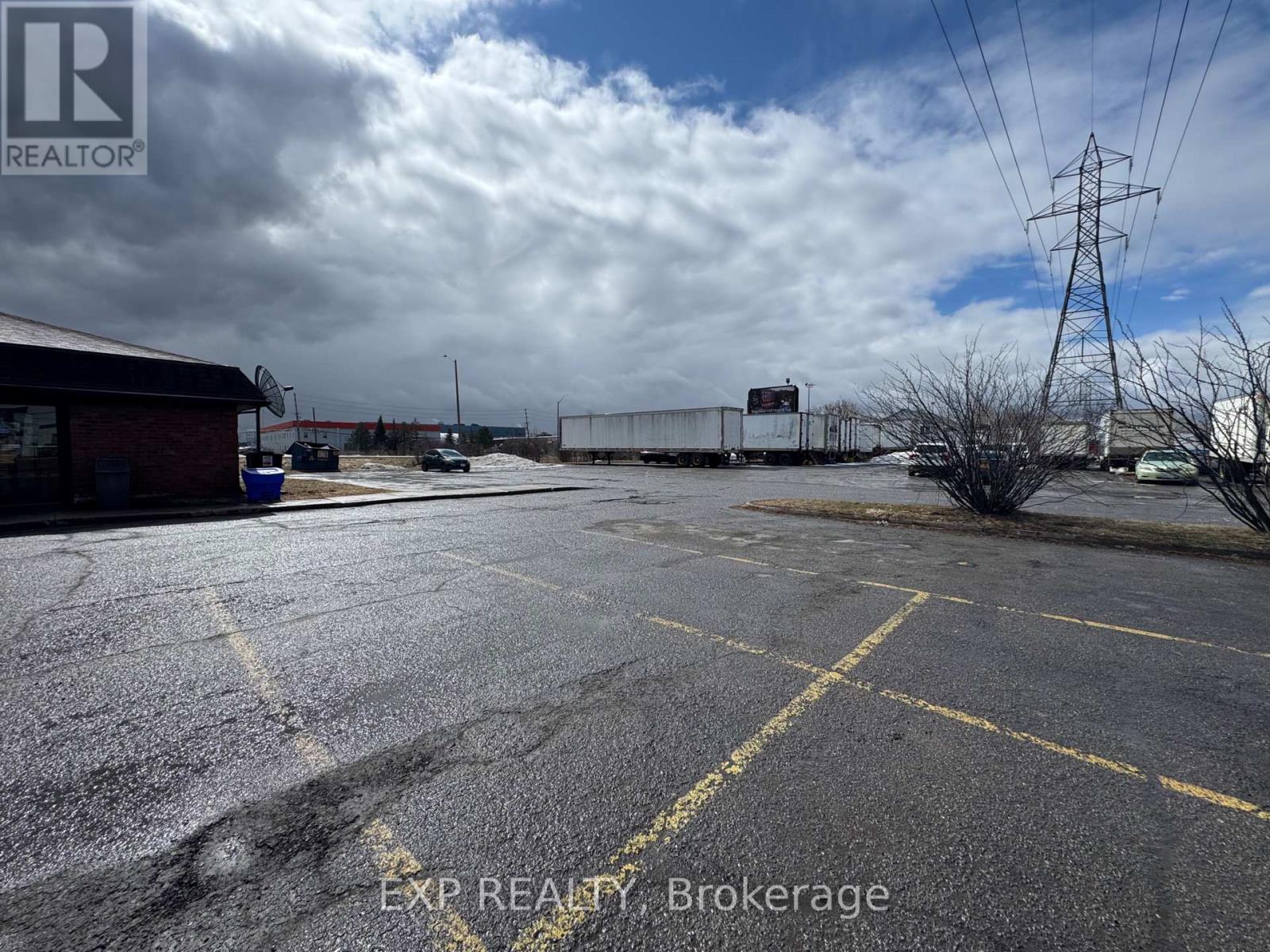 1188 Newmarket Street Property Photo 4