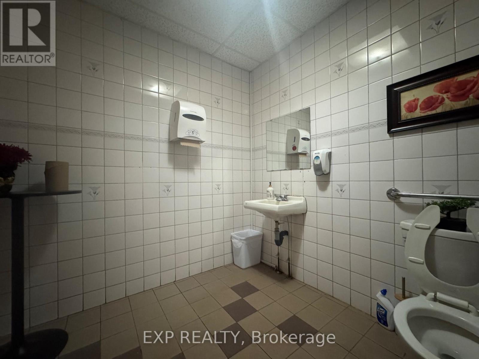 1188 Newmarket Street Property Photo 12