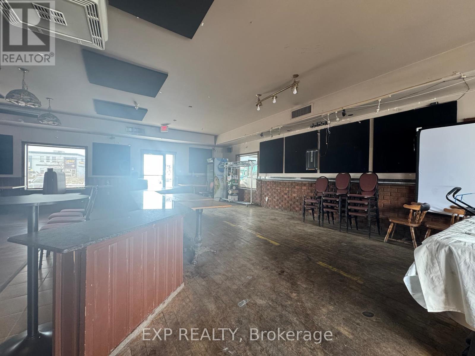 1188 Newmarket Street Property Photo 27