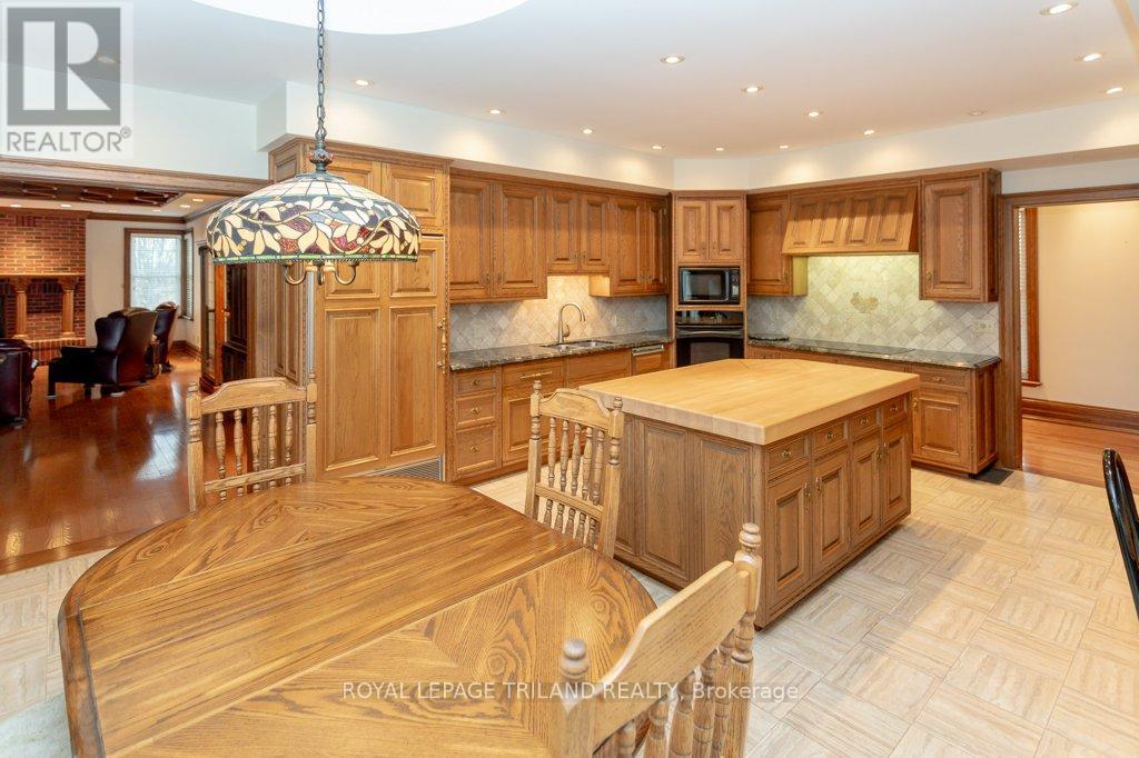 2643 Old Victoria Road Property Photo 36