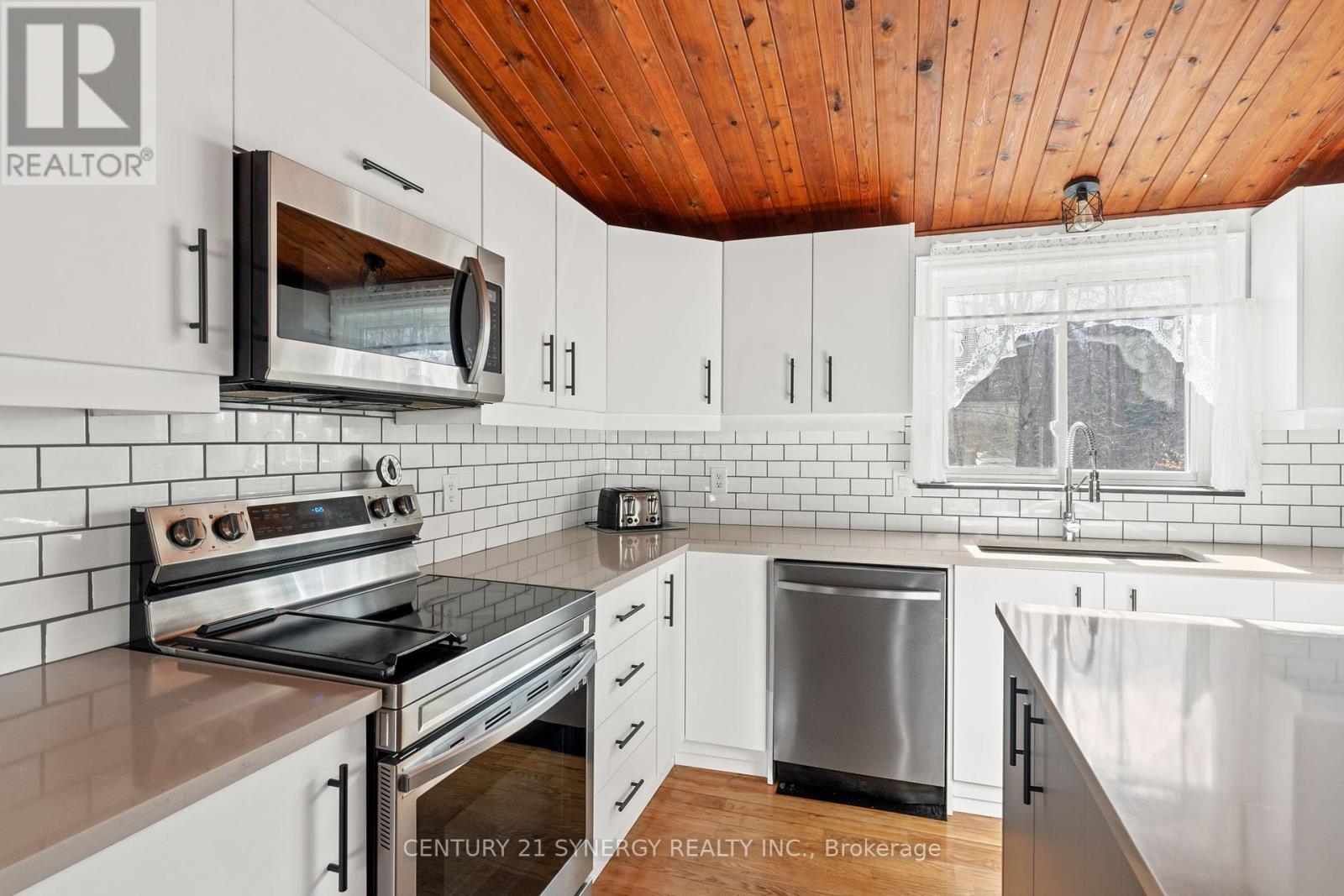 9093 County Rd 22 Road Property Photo 11
