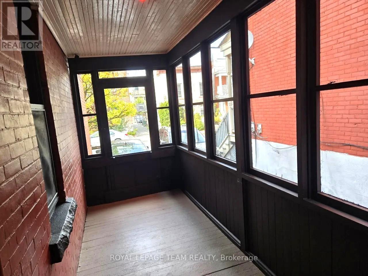 158 St Andrew Street Property Photo 6
