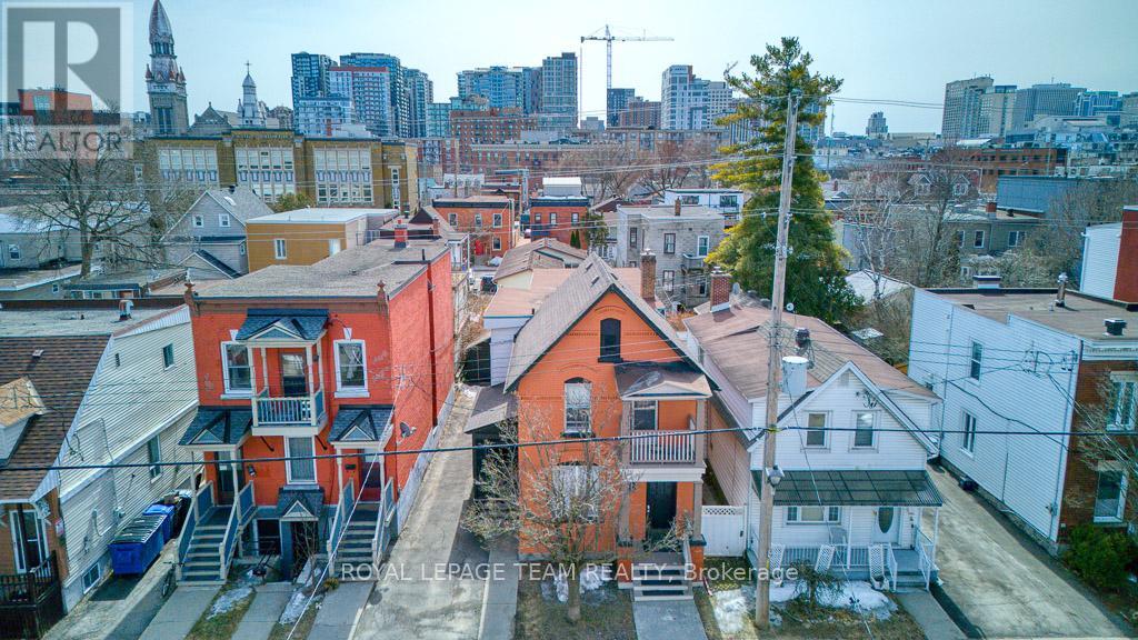 158 St Andrew Street Property Photo 17