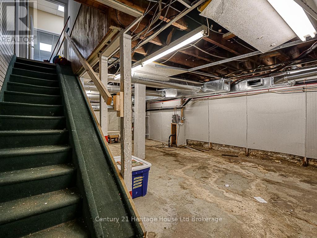 11 Riddell St Property Photo 21