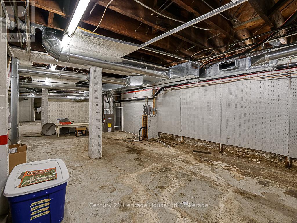 11 Riddell St Property Photo 22