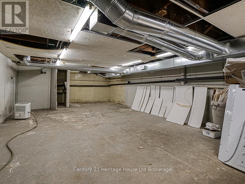 11 Riddell St Property Photo 25