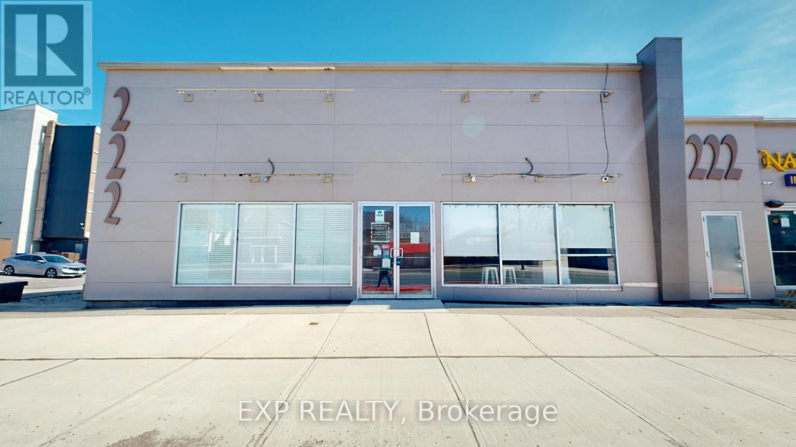 LOWER - 222 WELLINGTON STREET Property Photo 1