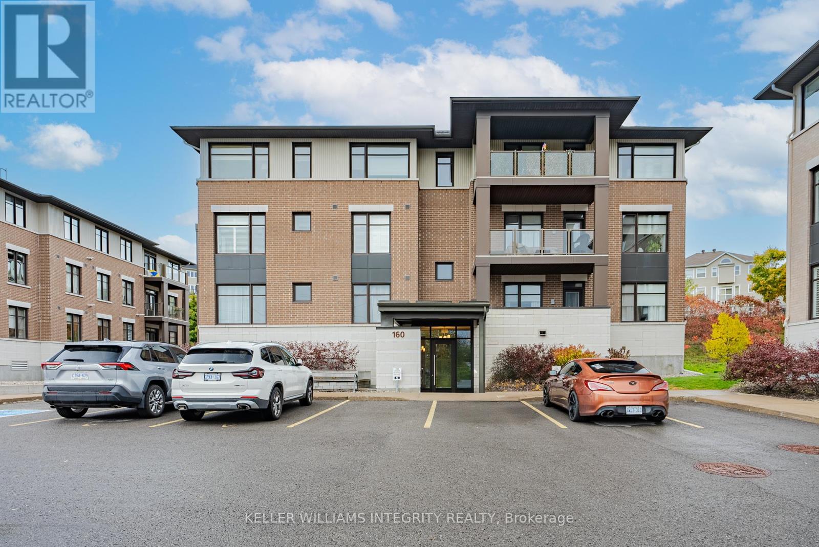 103 - 160 Guelph Priv Property Photo 1