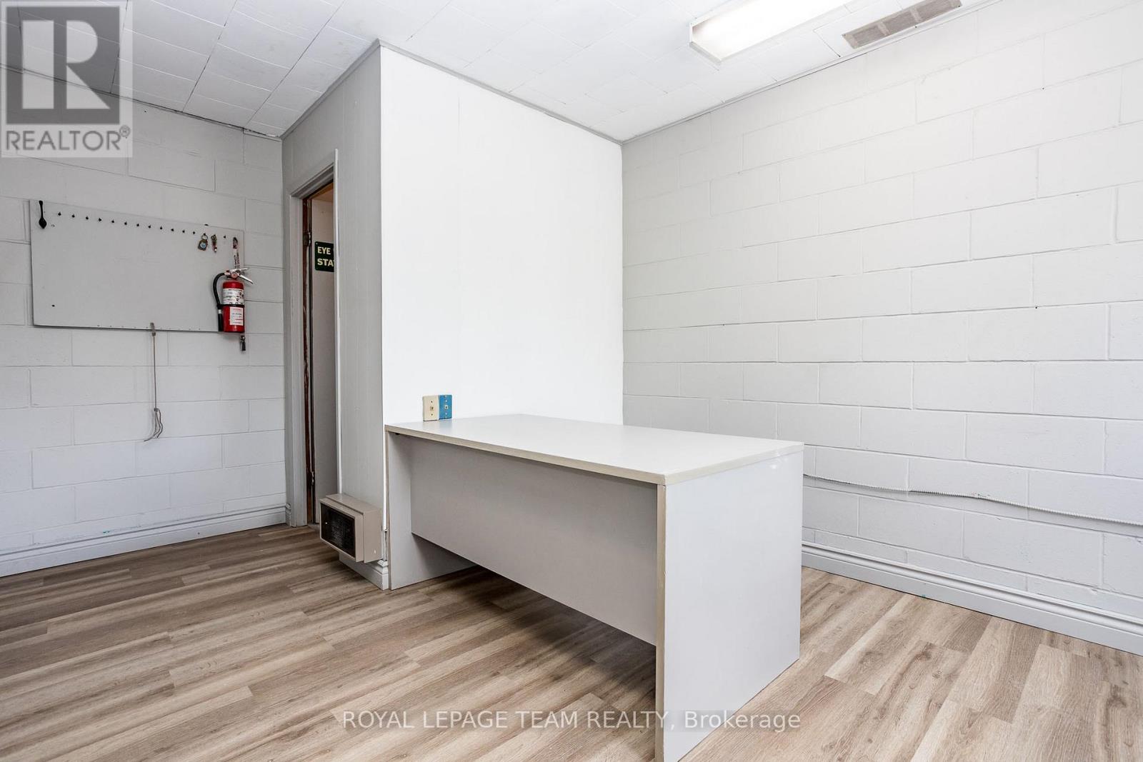 521 Prescott Street Property Photo 13