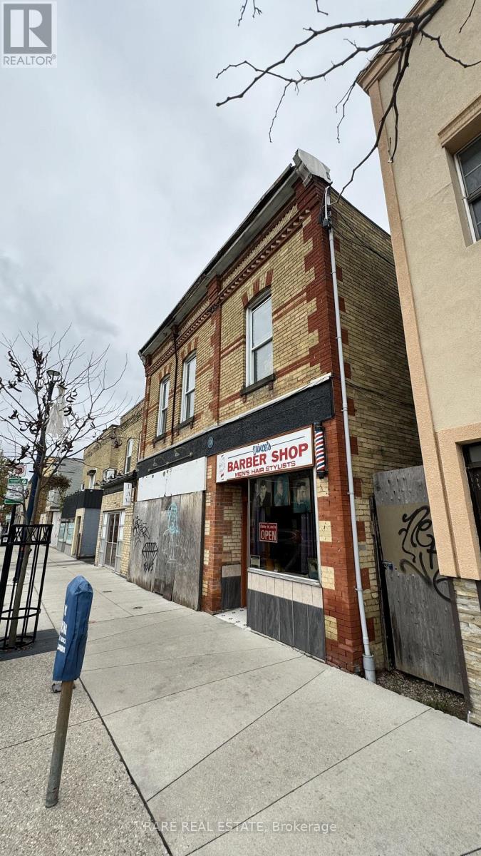 778-780 Dundas Street S Property Photo 3