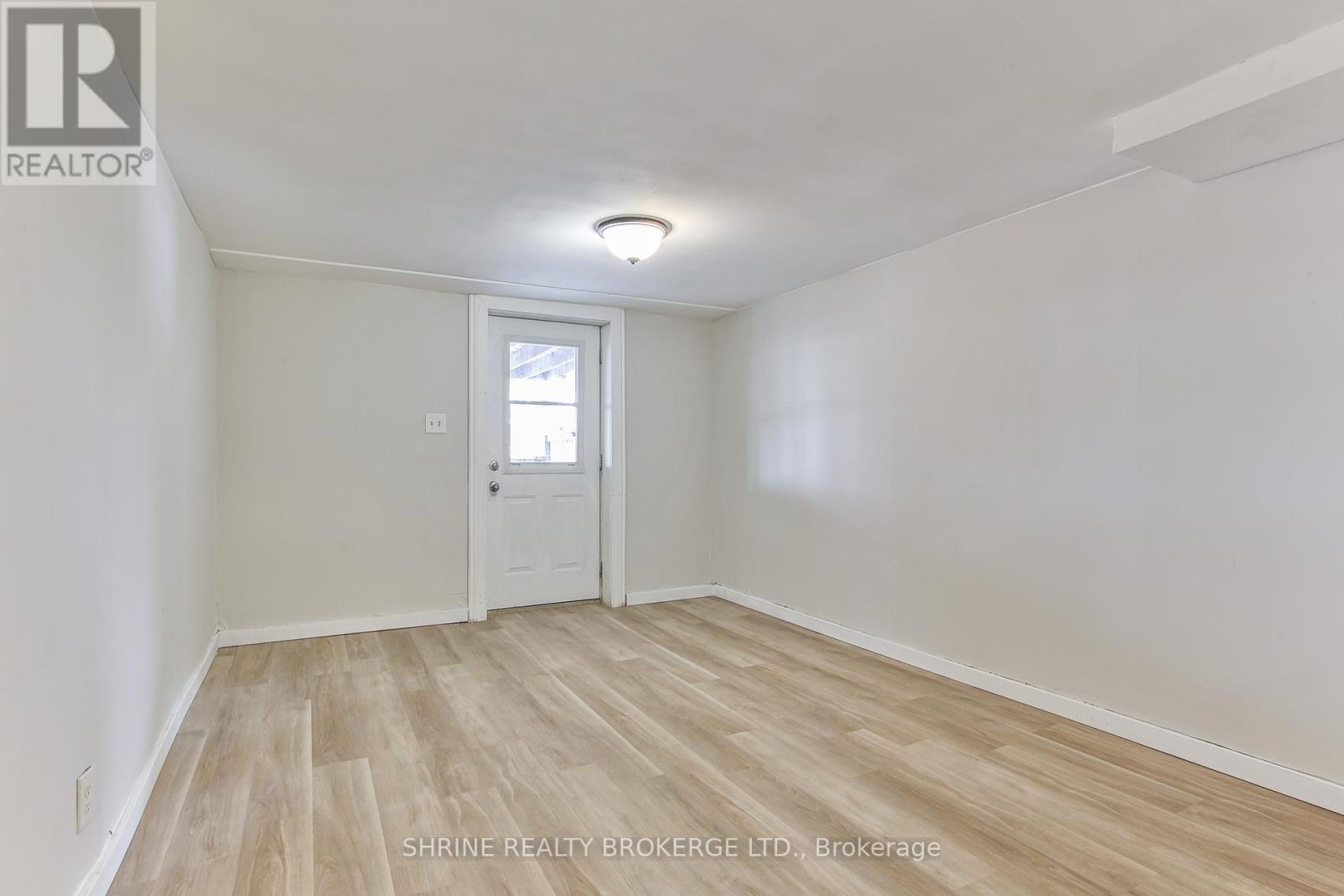 1 - 13 Sterling Street Property Photo 1