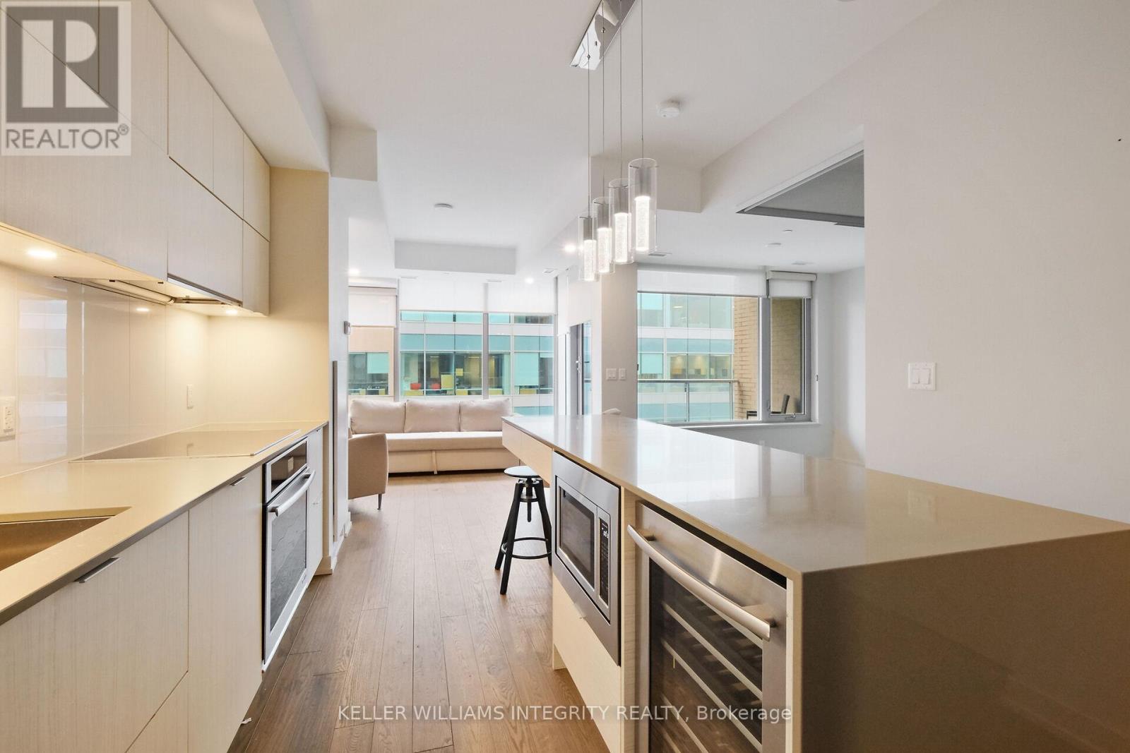 1501 - 101 Queen Street N Property Photo 9