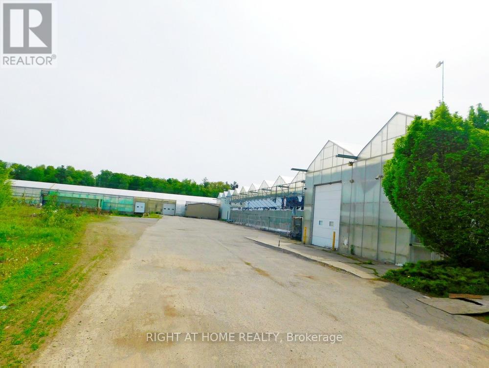 2492 24 Highway Property Photo 5