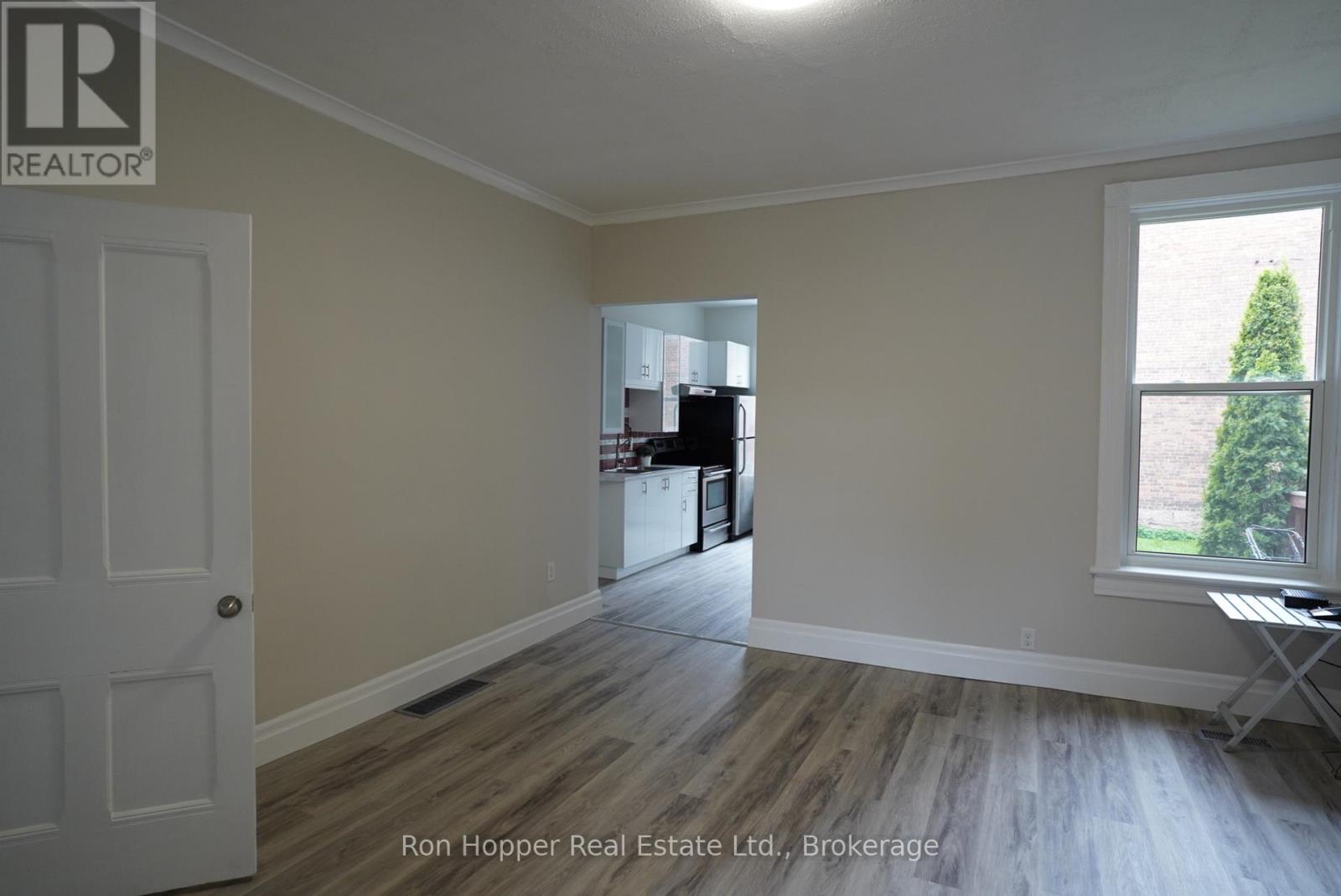 353 11th Street E Property Photo 6
