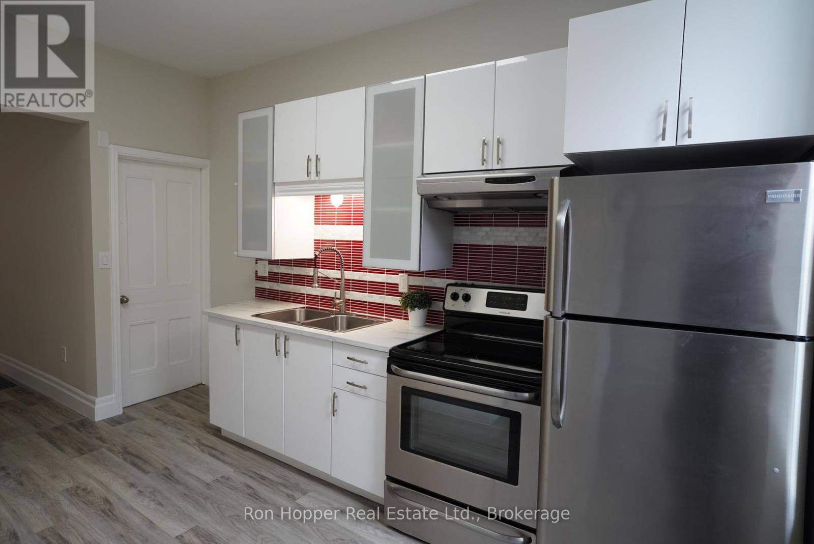 353 11th Street E Property Photo 9