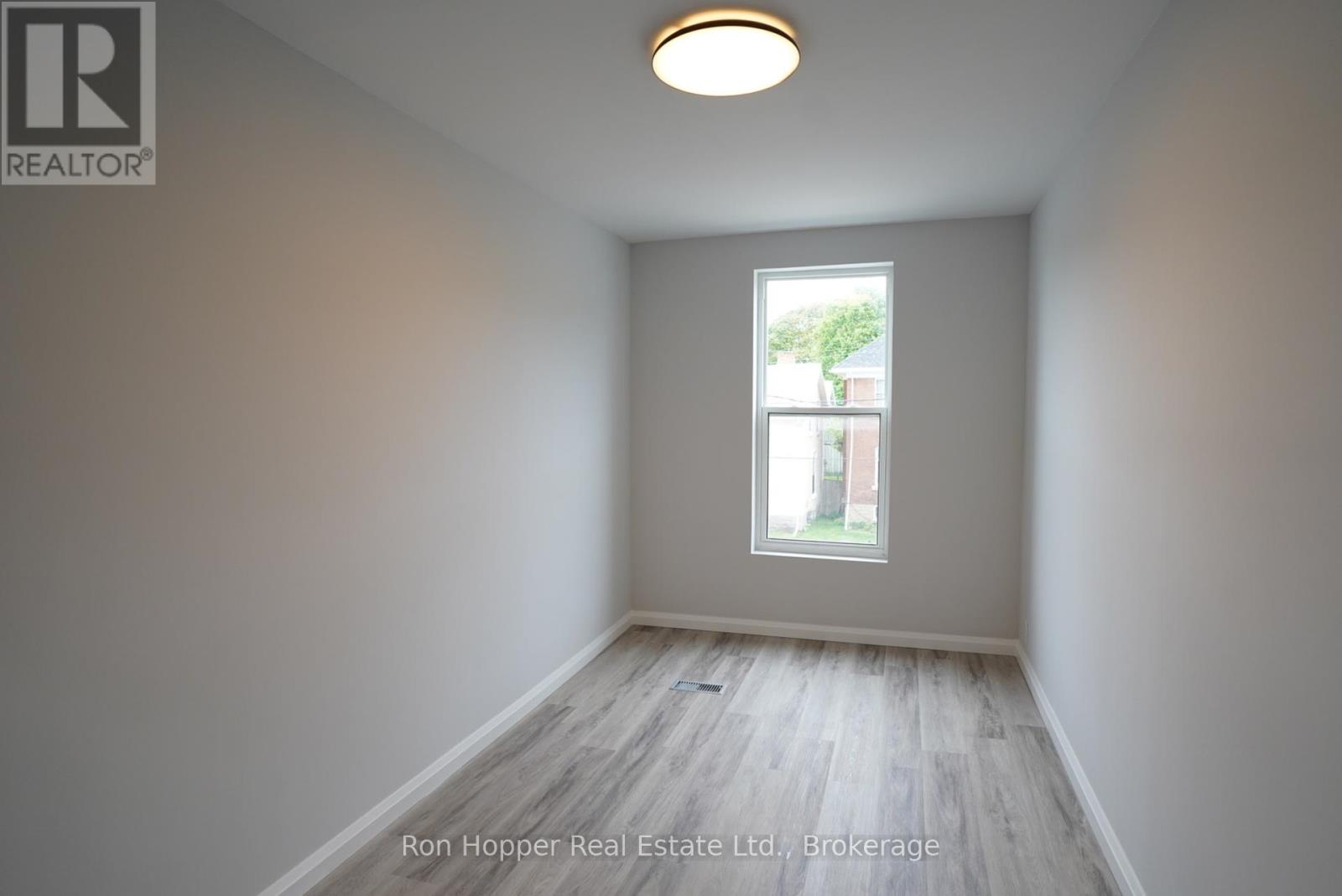 353 11th Street E Property Photo 26