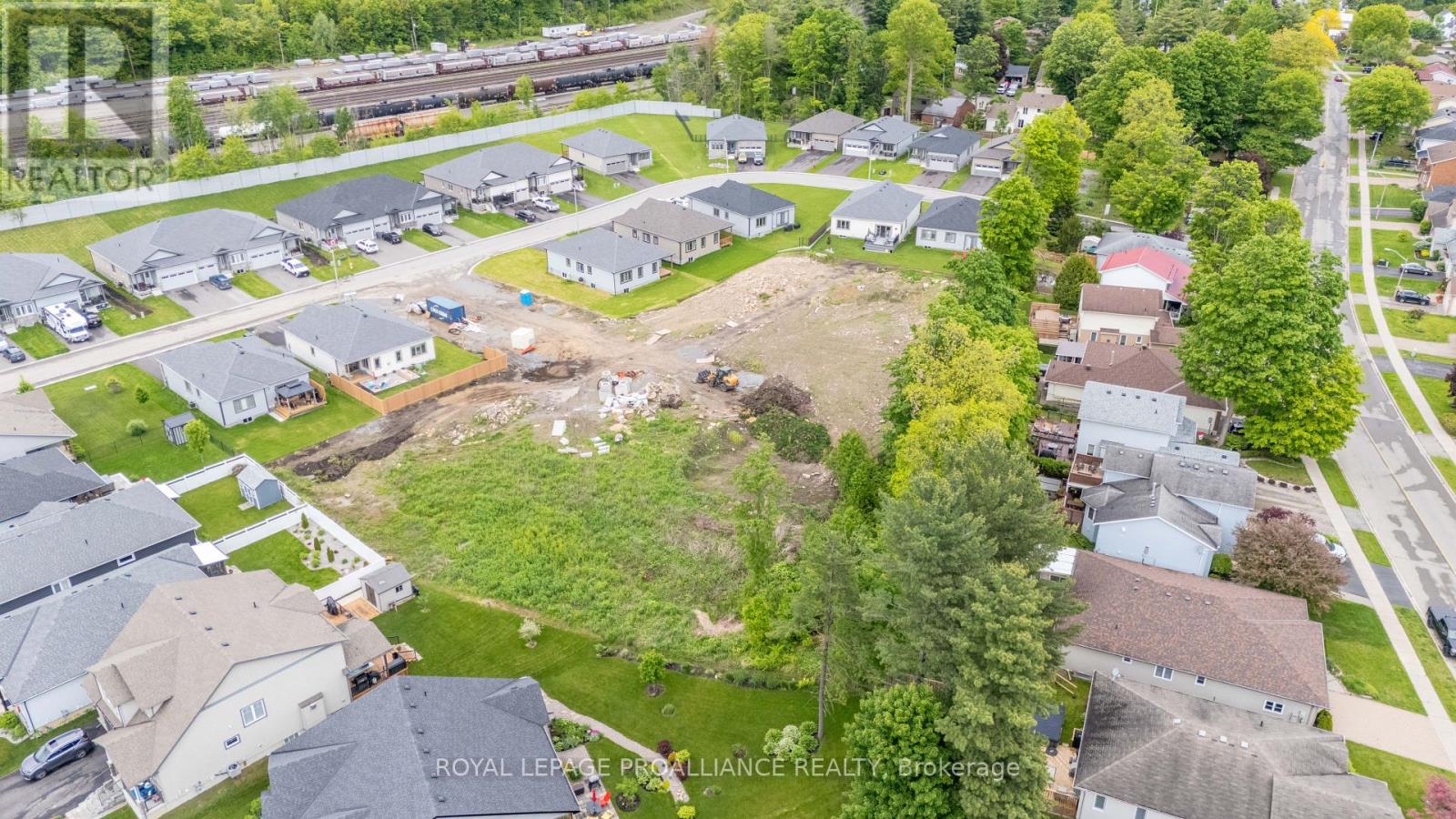 104 Manahan Court Property Photo 5
