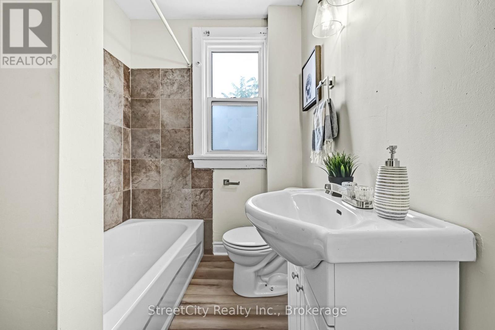 1 Milton Avenue Property Photo 13