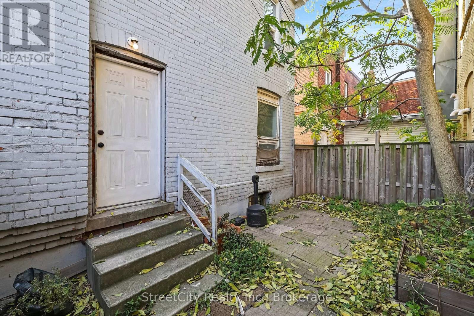 1 Milton Avenue Property Photo 18