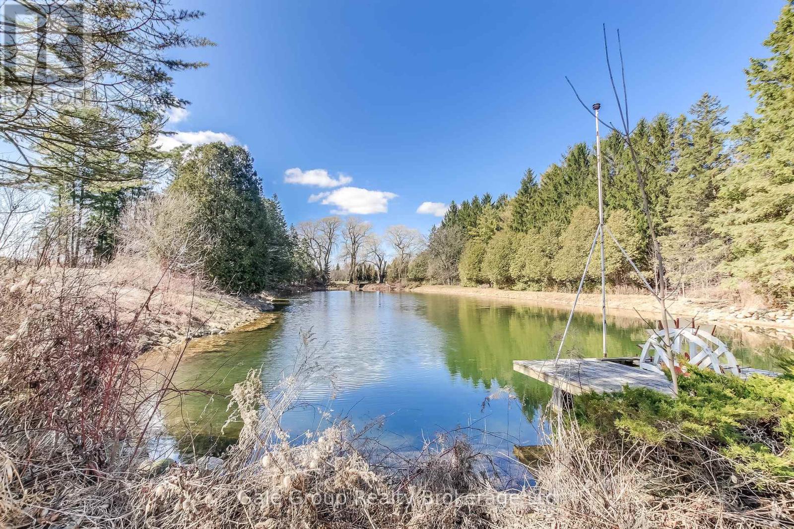 515398 11th Line Property Photo 37