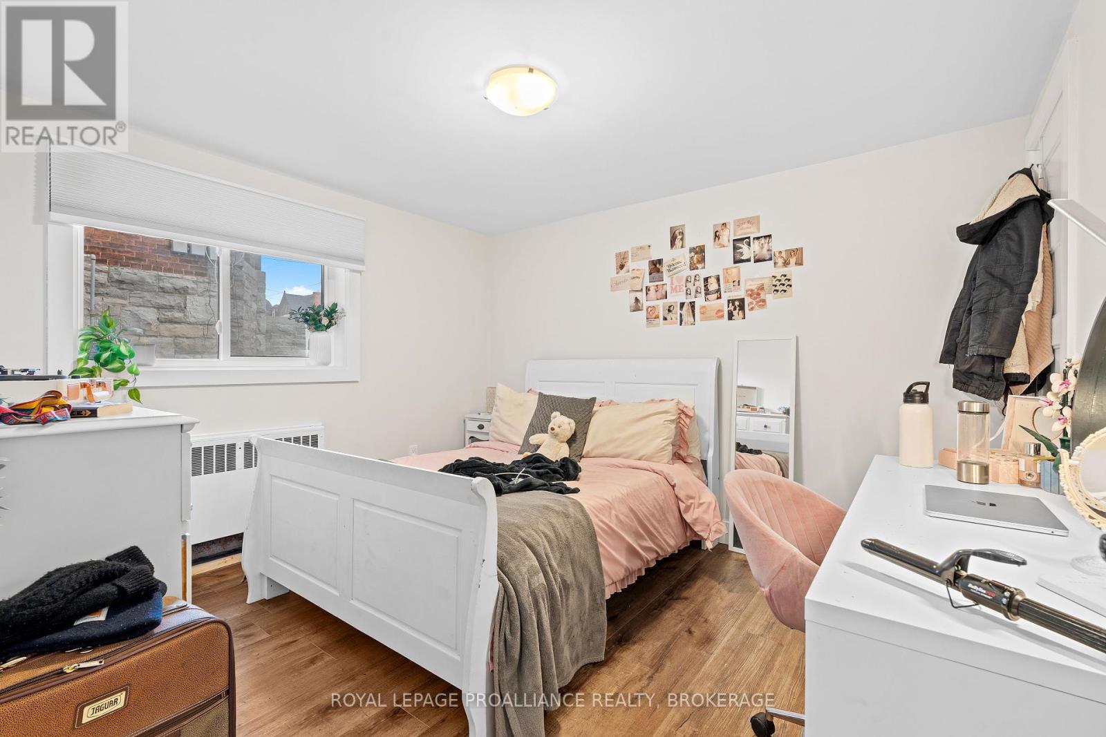 174 King Street E Property Photo 38