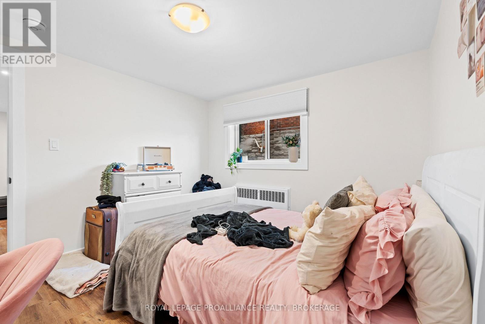 174 King Street E Property Photo 39