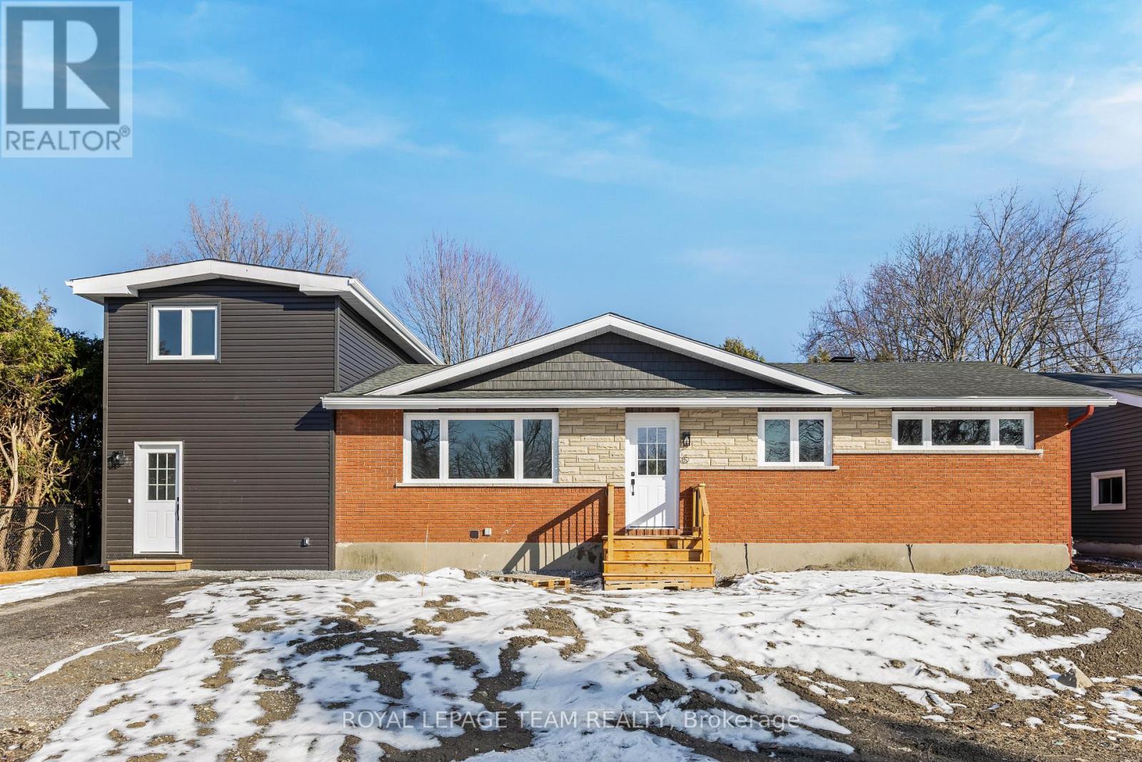 6 HILLVIEW ROAD Property Image