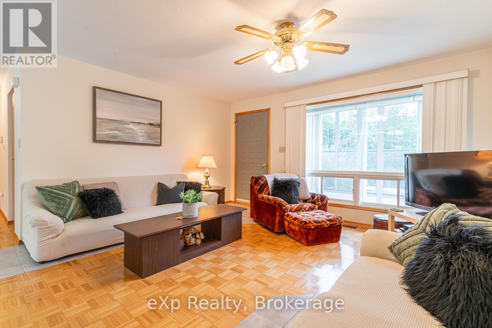 27 Bell Drive Property Photo 9