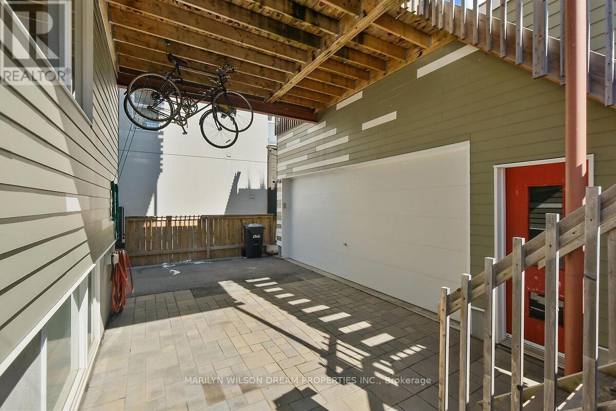 67 Pinhey Street Property Photo 5