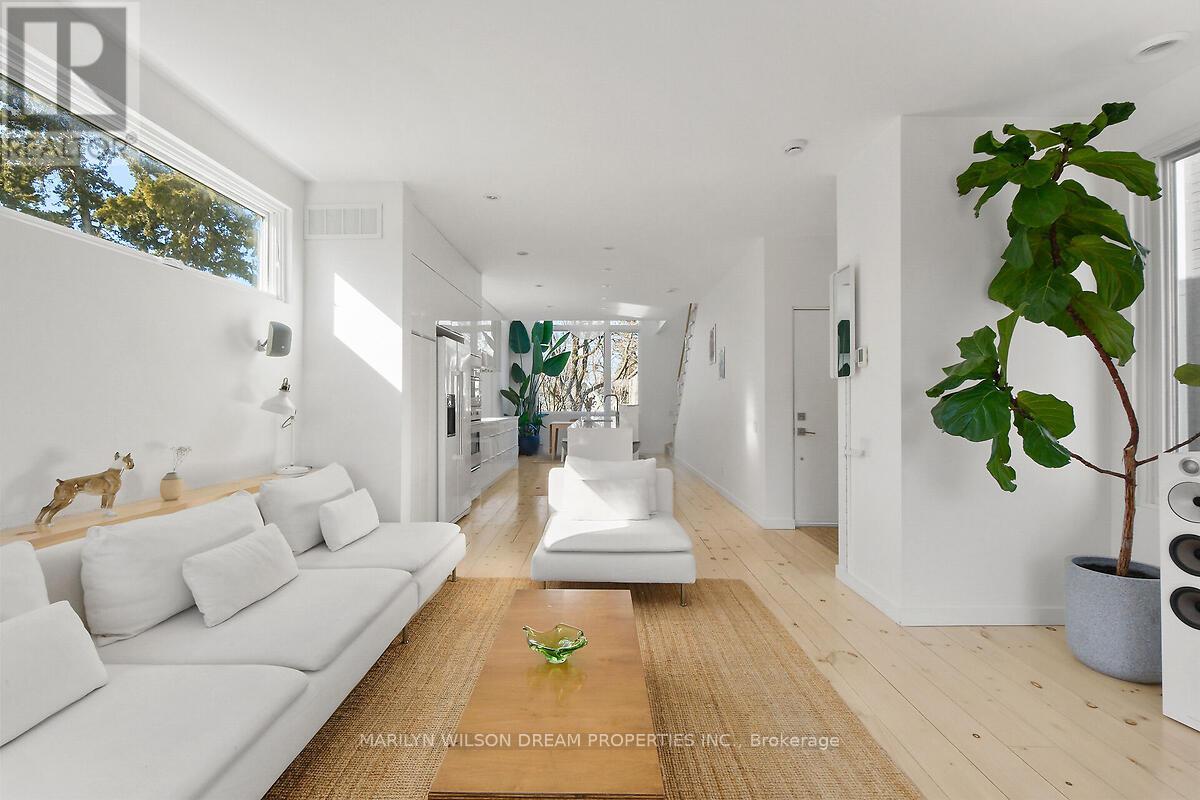 67 Pinhey Street Property Photo 10