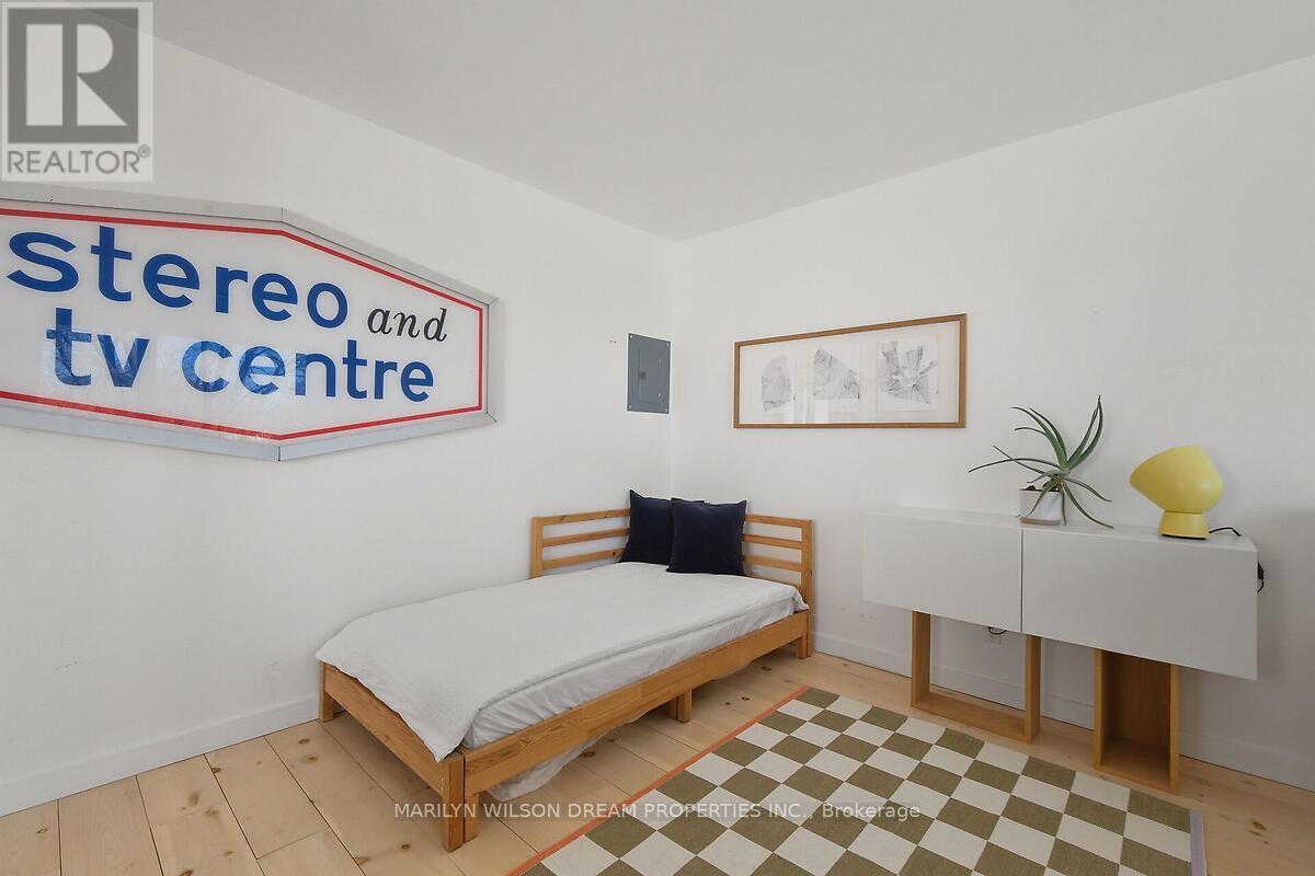 67 Pinhey Street Property Photo 18