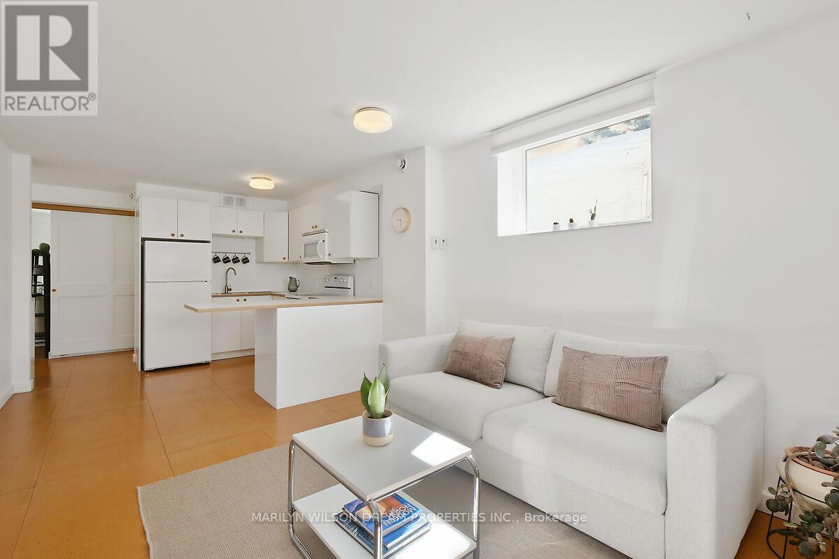 67 Pinhey Street Property Photo 45