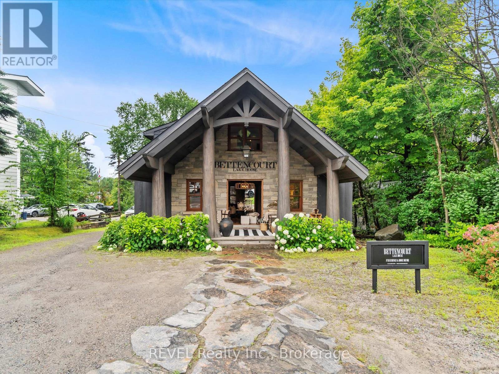 63 Joseph Street Property Photo 1