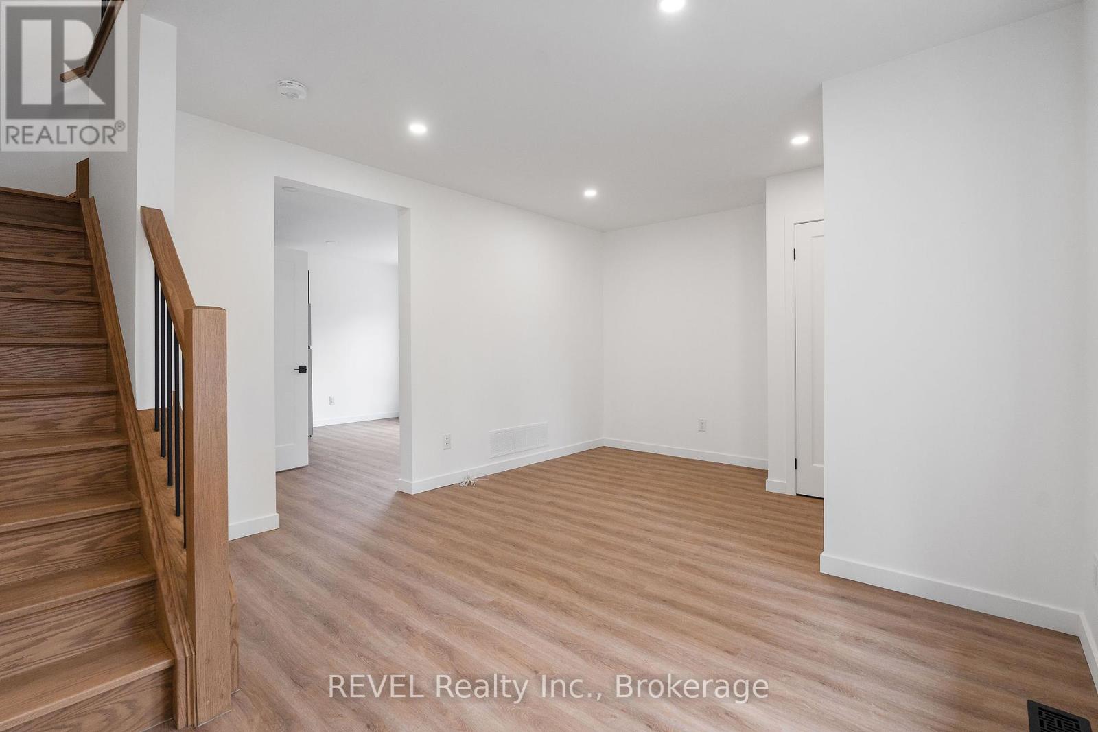 1372 Haist Street Property Photo 10