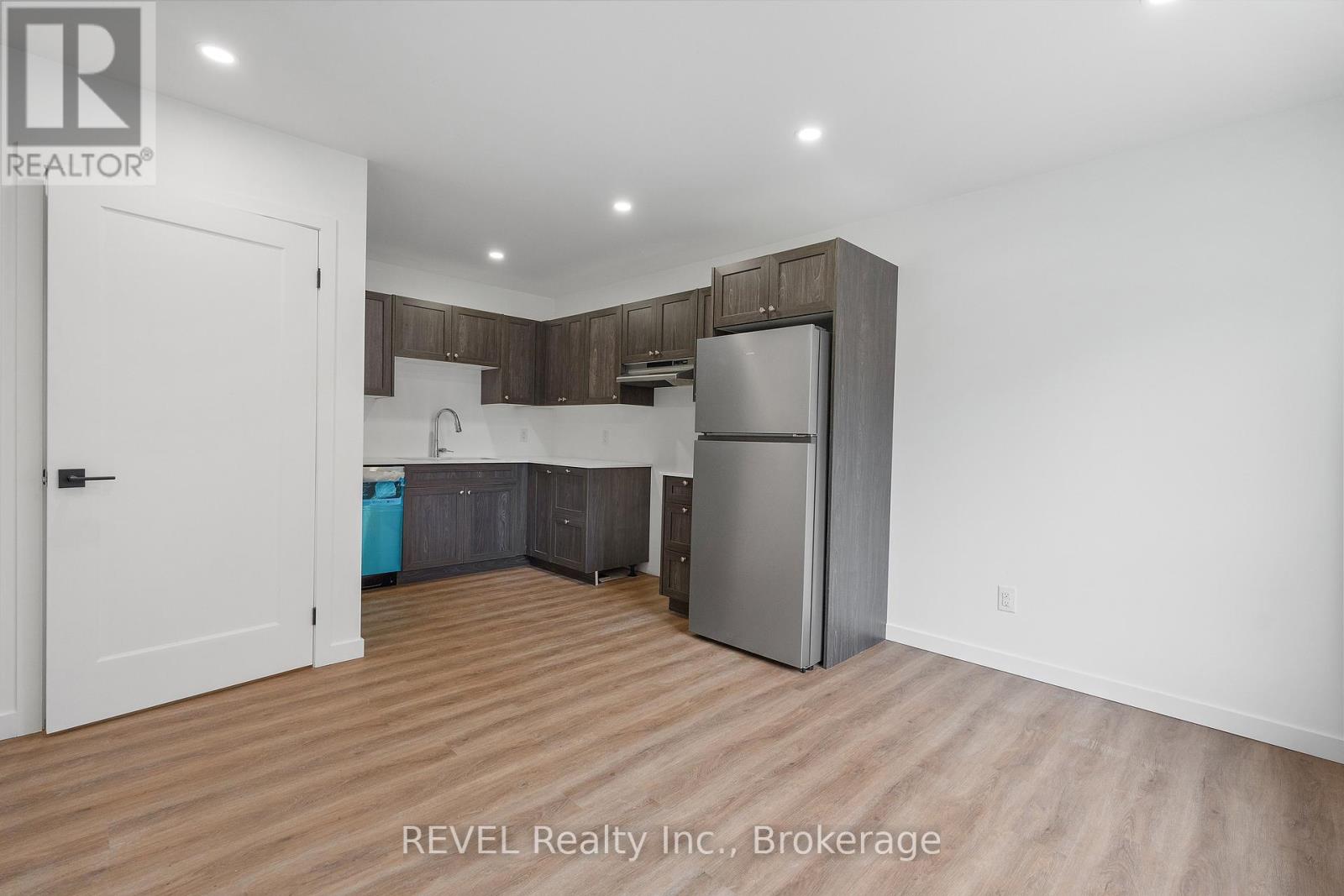 1372 Haist Street Property Photo 15