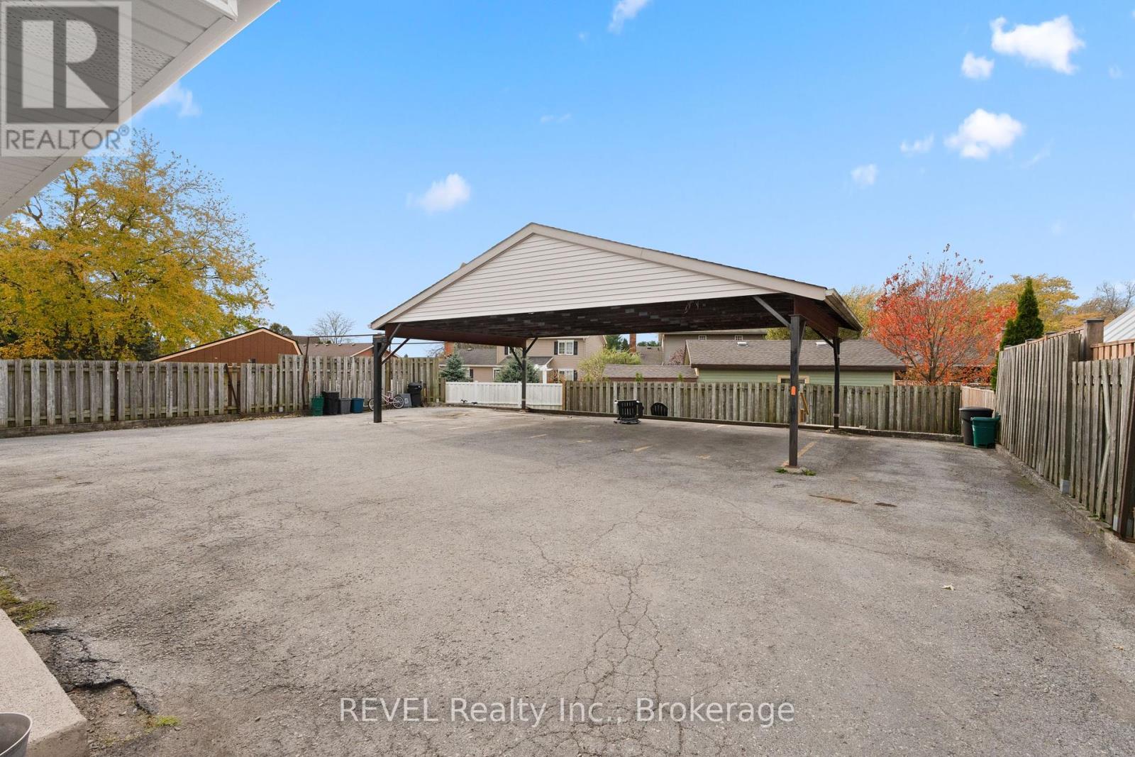 1372 Haist Street Property Photo 28