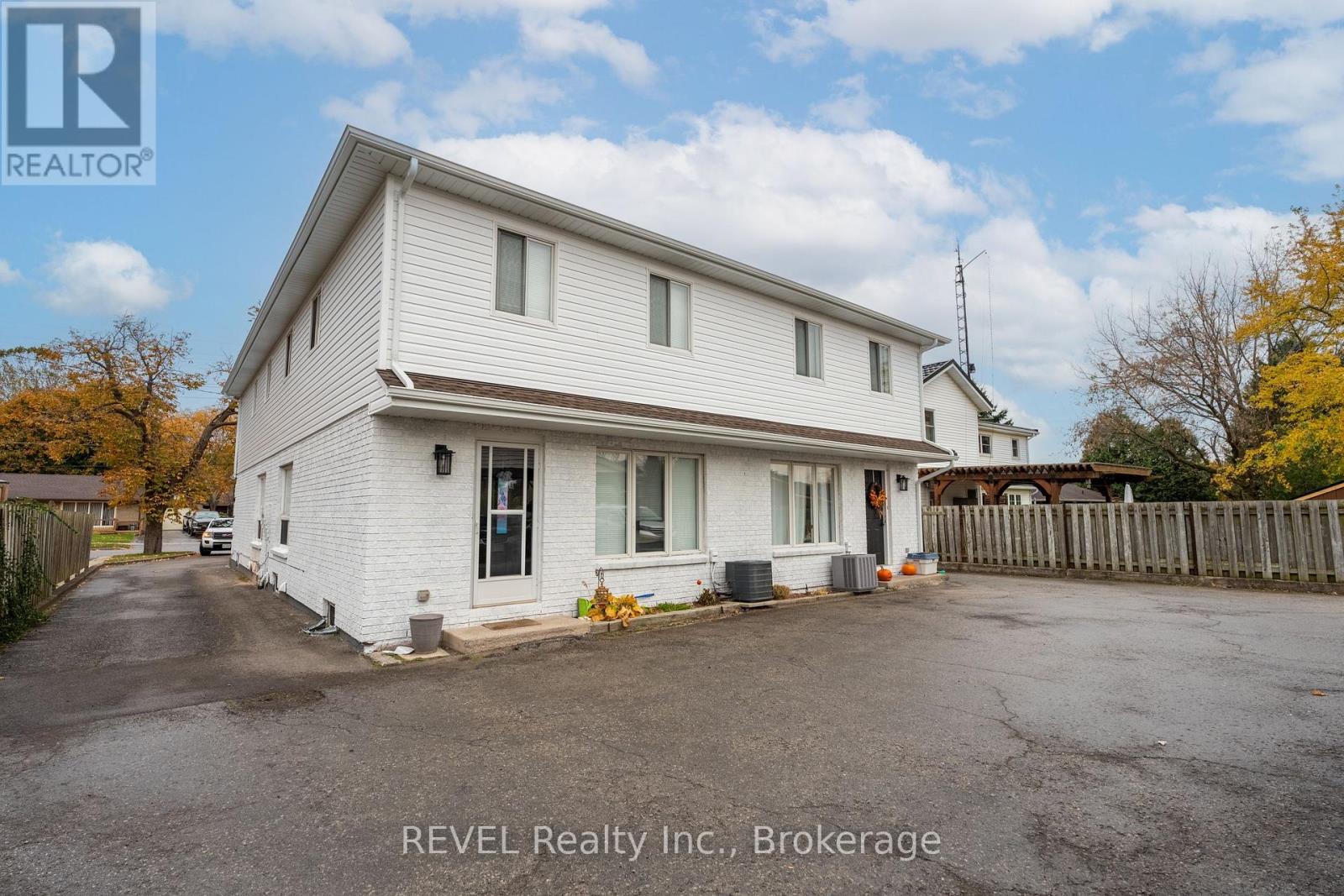 1372 Haist Street Property Photo 29
