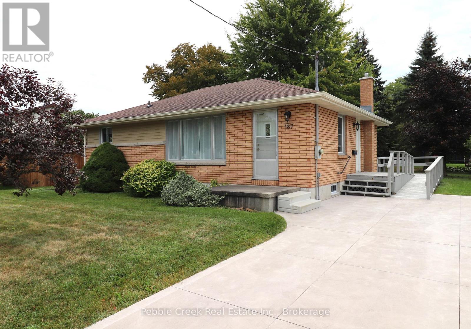 187 Cayley Street Property Photo 1