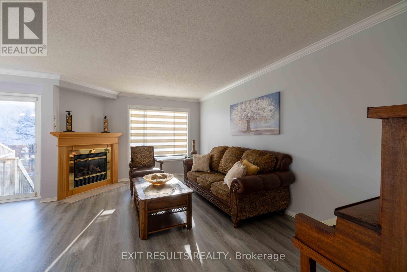 2056 Dorima Street Property Photo 9