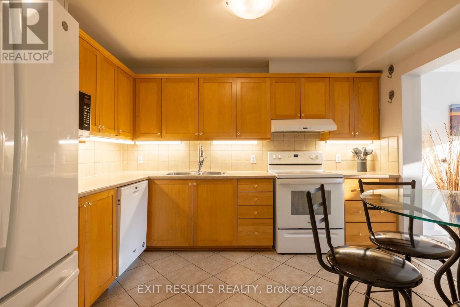 2056 Dorima Street Property Photo 15