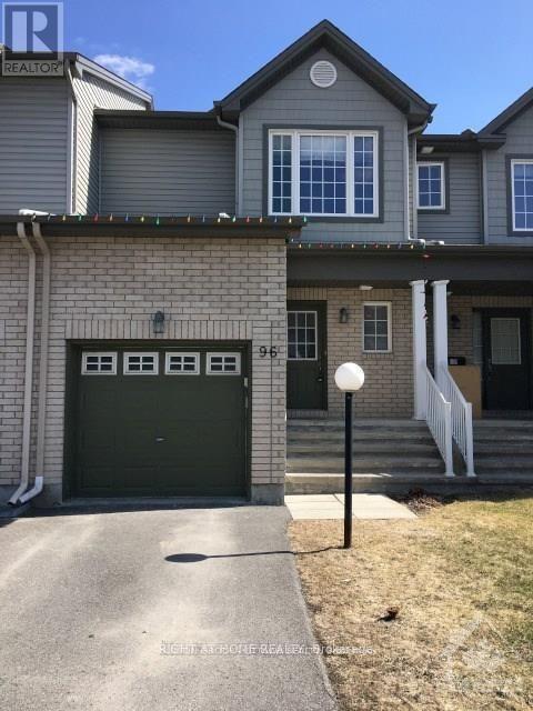 96 Chesapeake Crescent Property Photo 1