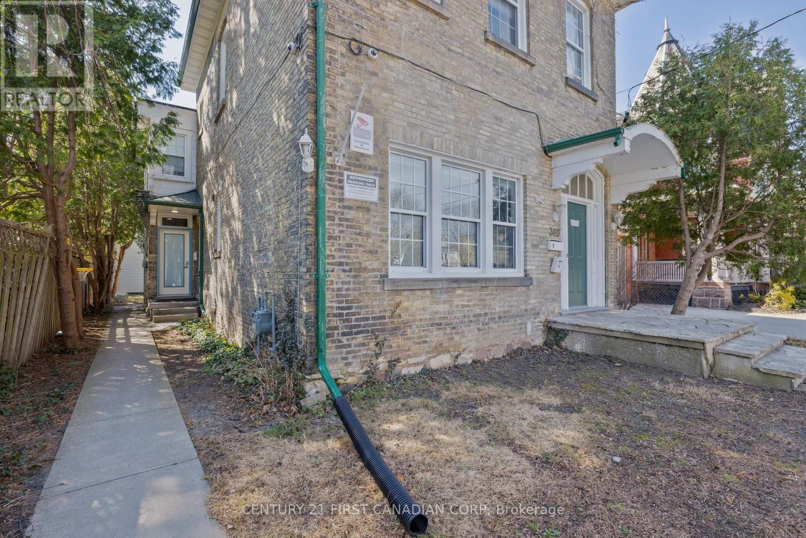 389 Dufferin Avenue Property Photo 19