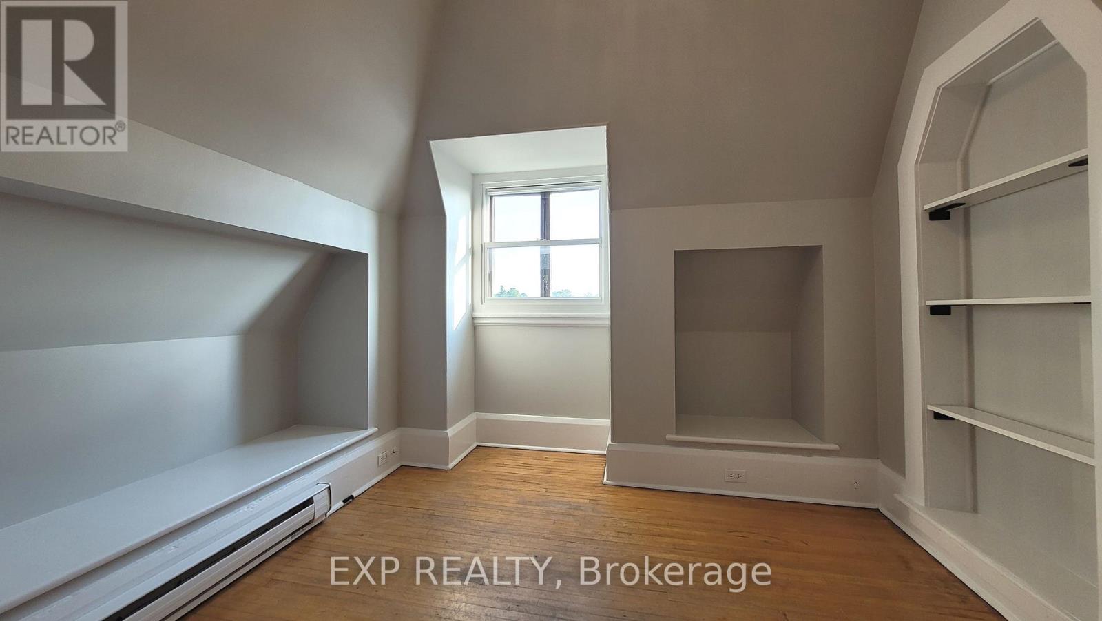 7 - 73 Mill Street Property Photo 2
