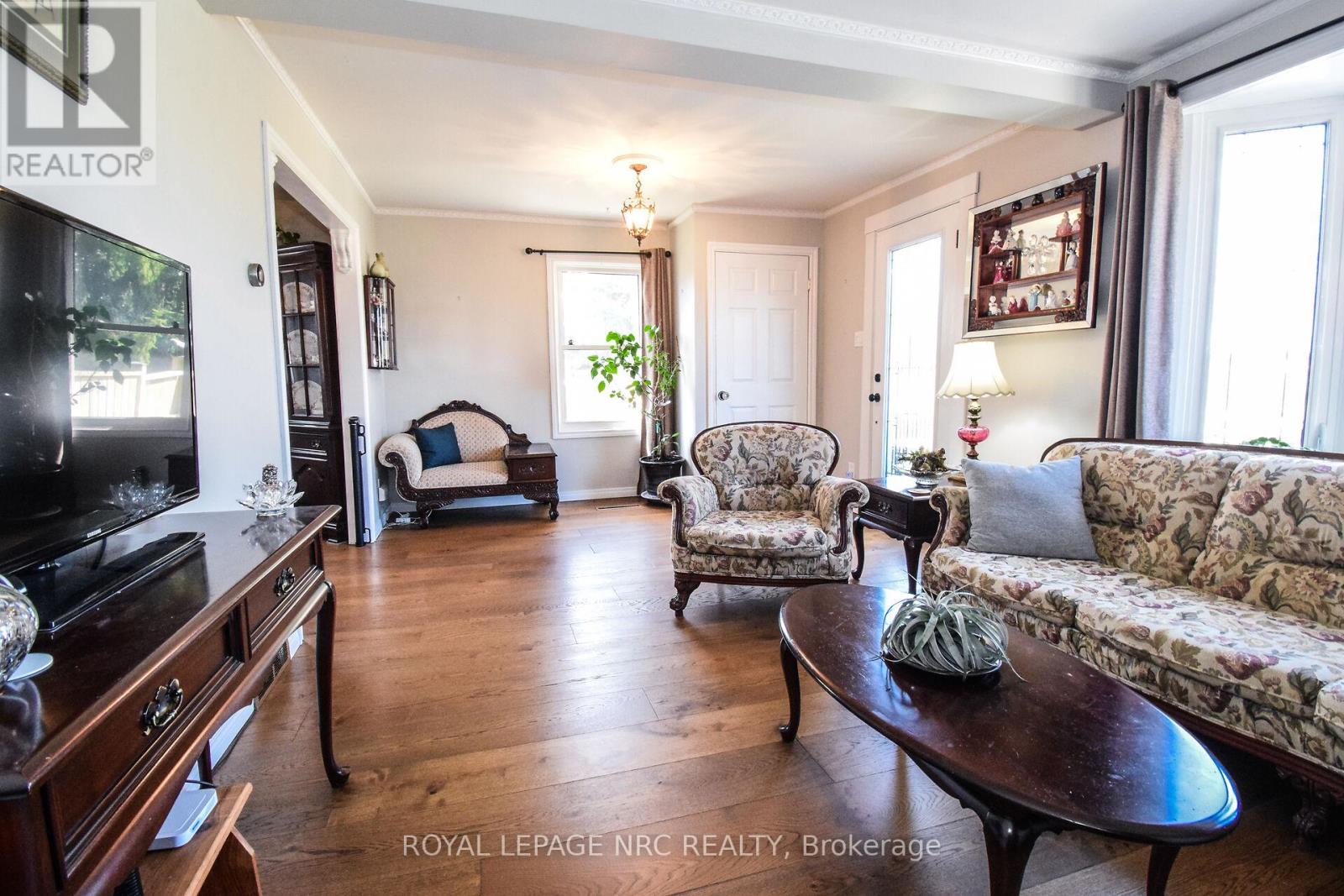 71 Quaker Road Property Photo 10