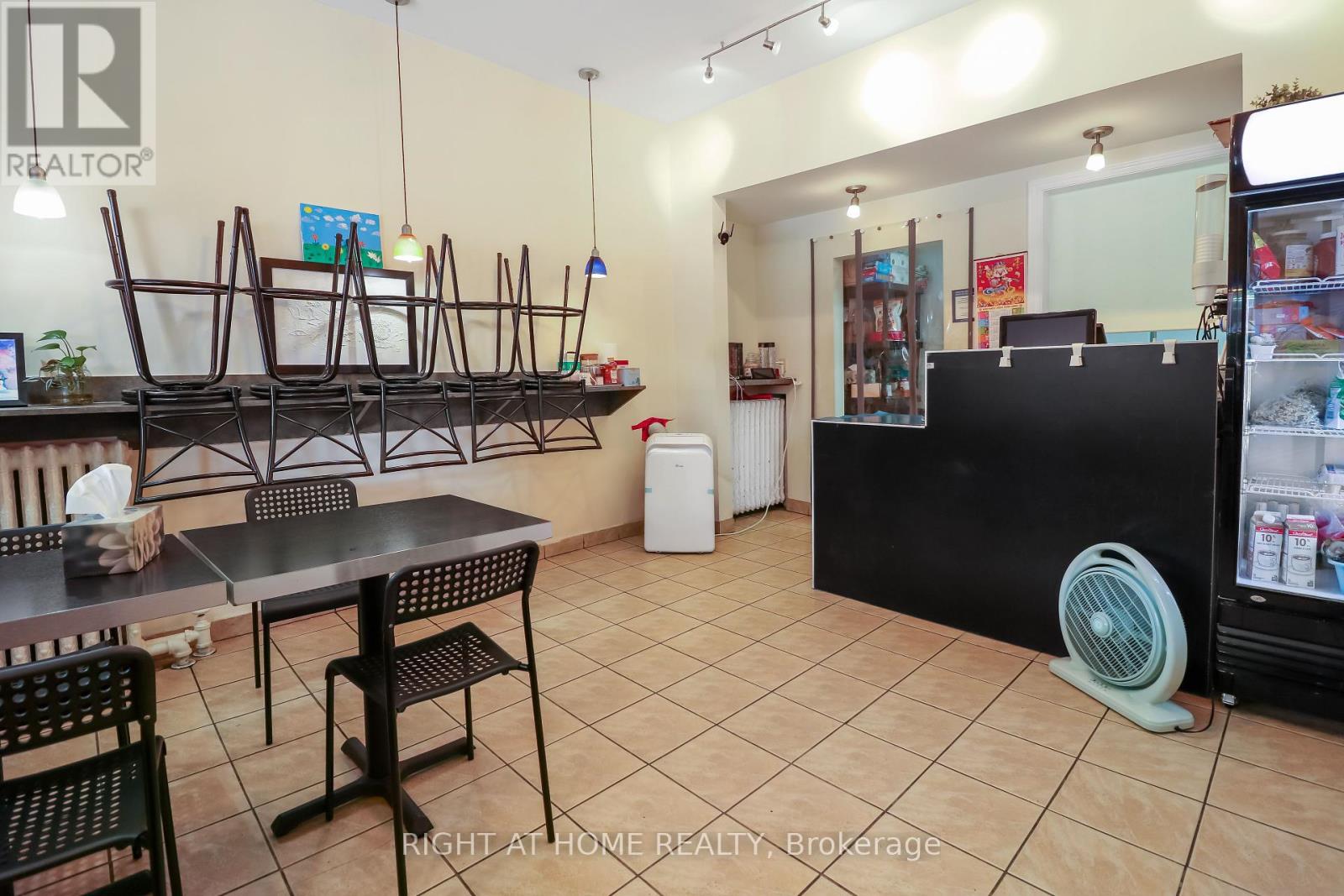 508 Rideau Street Property Photo 3