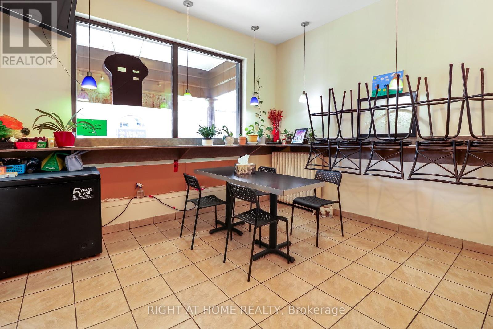 508 Rideau Street Property Photo 4