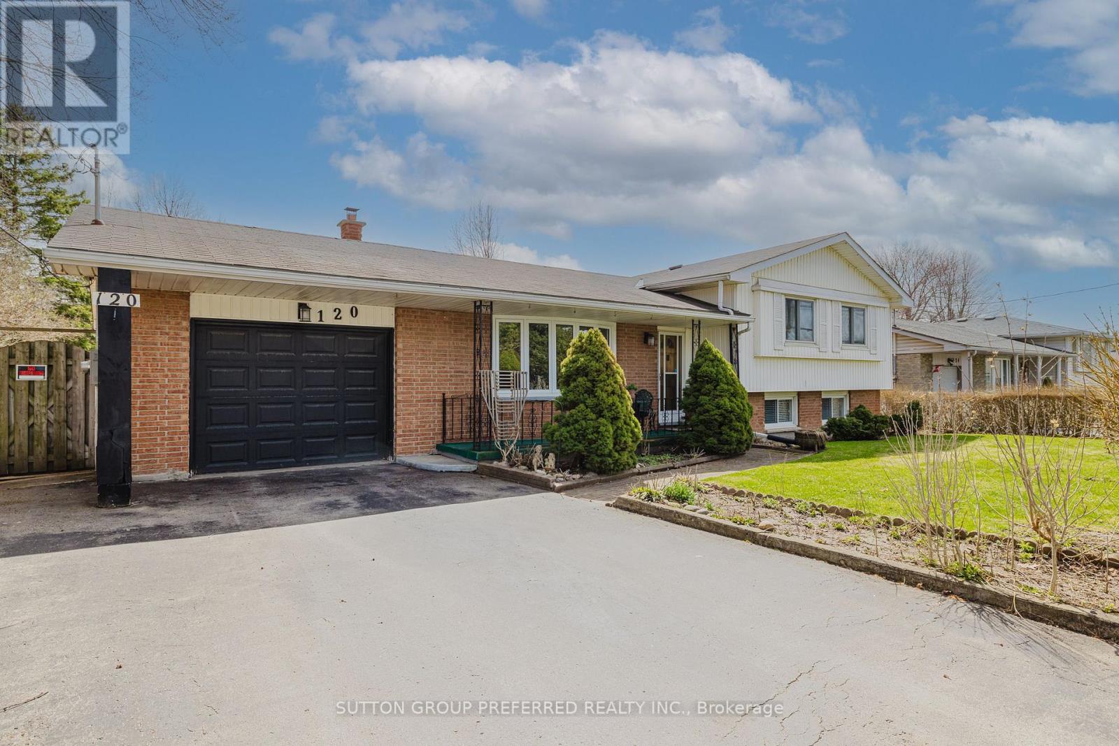 120 FANSHAWE PARK ROAD W Property Photo 1