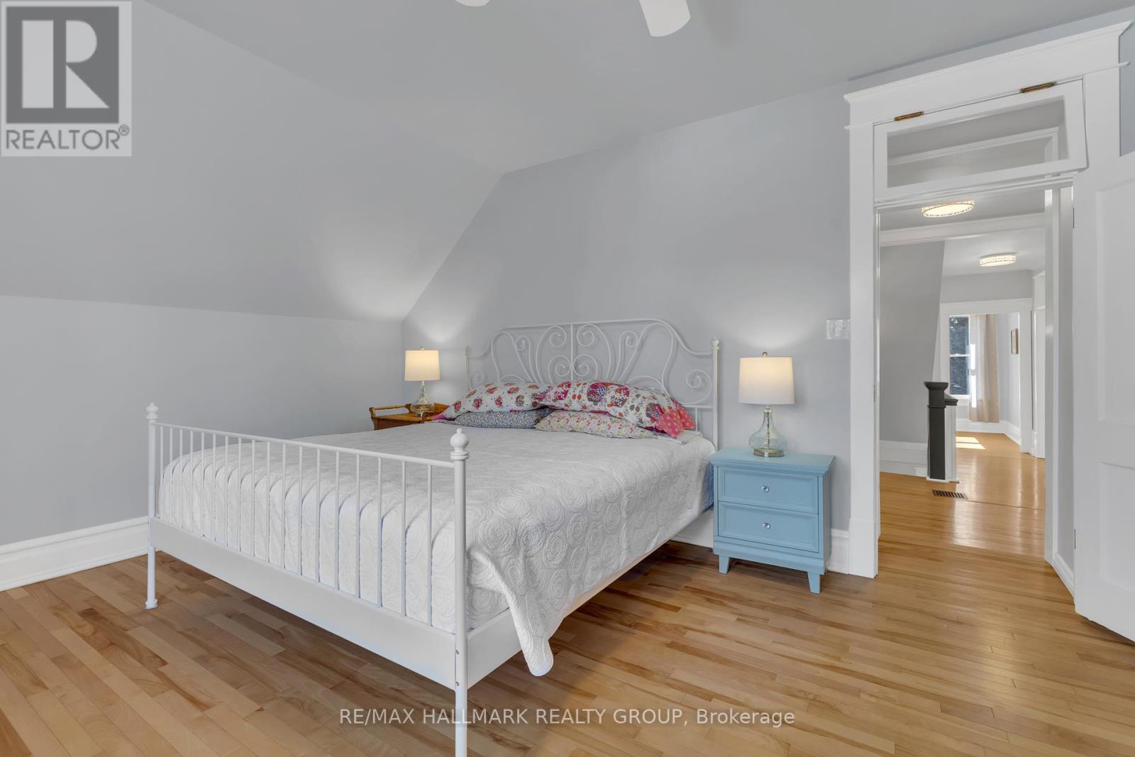 215 Thomas Street Property Photo 29