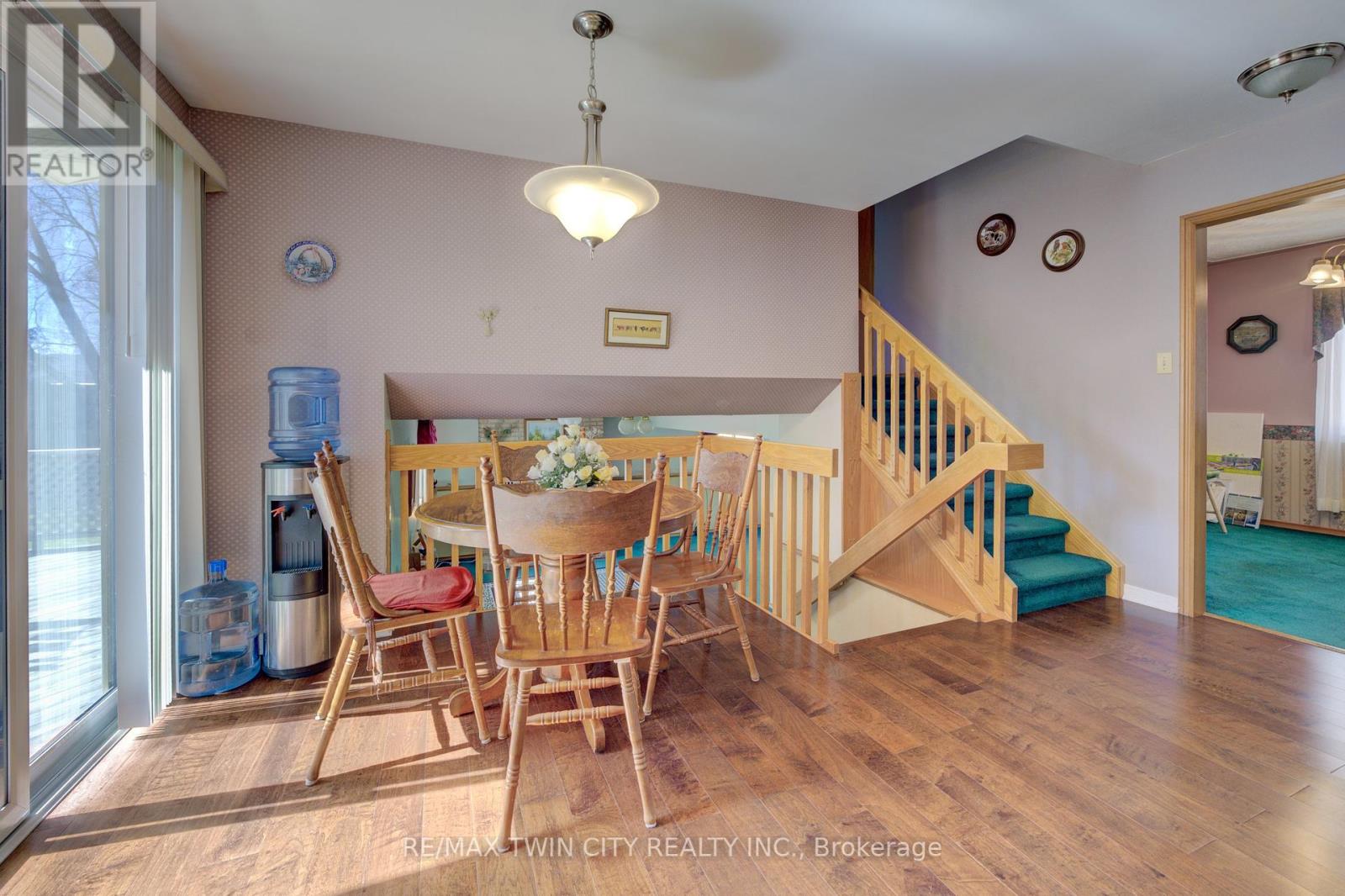 489 Northlake Drive Property Photo 12
